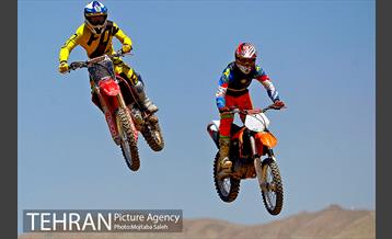 آغاز فعالیت آکادمی بین‌المللی موتورسواری در ورزشگاه آزادی 10