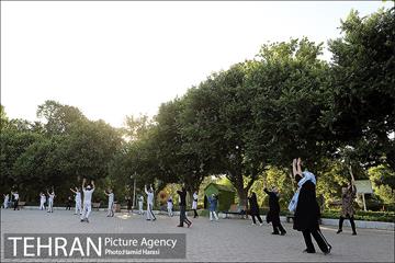 ورزش همگانی در پارک لاله 21