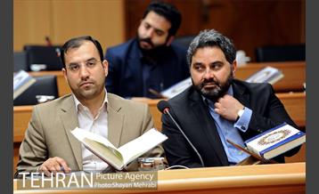 تجلیل شهردار تهران از دست اندرکاران غرفه شهرداری تهران در نمایشگاه قرآن  26