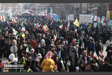 راهپیمایی یوم الله 22 بهمن 5