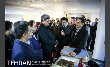 حضور پیروز حناچی در کتابخانه گردی الهام فخاری 9