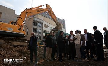 بازدید مدیران شهری از پروژه یادگار امام(ره) 37