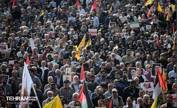 مراسم تشییع پیکر شهید سردار عباس نیلفروشان - ۱ 39