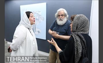 نمایشگاه نقاشی های فرح سلطانی در گالری ثالث‎ 2