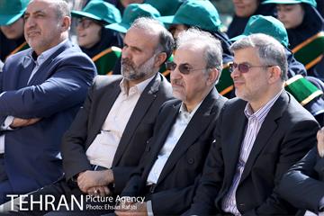 آیین انتخابات شهردار مدرسه با حضور دکتر نجفی 12