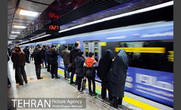 خدمت رسانی مترو در آیین تشییع سردار شهید قاسم سلیمانی -2 14