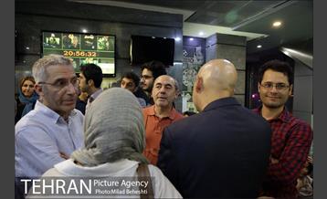 مراسم اهدای جایزه بهترین بازیگر مرد جشنواره مسکو به فرهاد اصلانی‎ 5