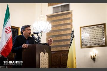 بزرگداشت رهبر شهید انقلاب در کنیسه یوسف‌آباد