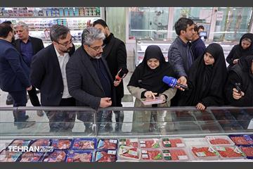 بازدید سخنگوی دولت از بازار میوه و تره‌بار و شهروند جلال آل احمد 7
