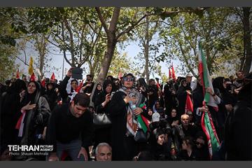 تشییع پیکر آقای شهید ایران - 4 14