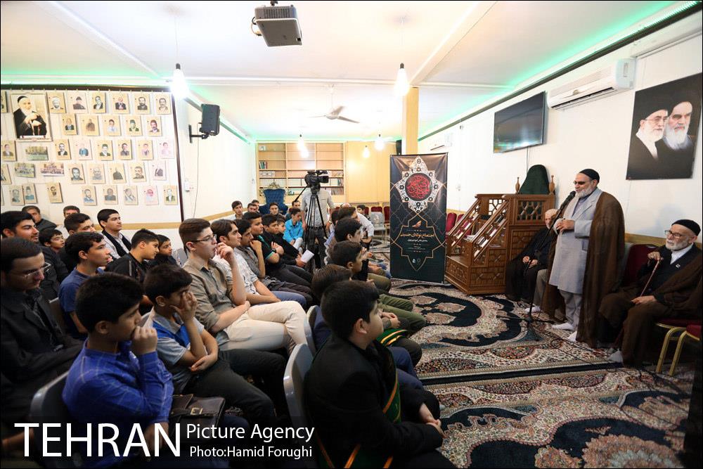 اجتماع نوگلان حسینی در خانه مداحان 10