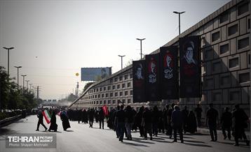 اقامه نماز بر پیکر آقای شهید ایران - 3 29