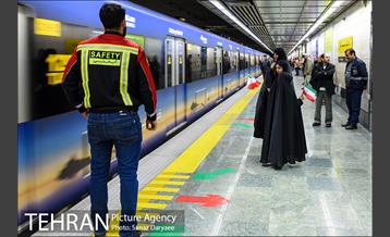 خدمات رسانی مترو تهران در روز ۲۲ بهمن 14