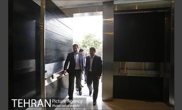 بازدید مدیرعامل شرکت ملی پست ایران و معاون وزیر ارتباطات از رصدخانه شهری تهران 1