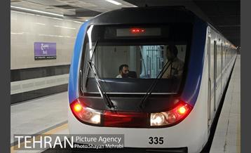 شبگردی اصحاب رسانه در خط 7 مترو تهران 28
