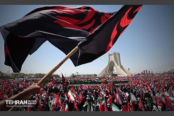 تشییع پیکر آقای شهید ایران - 4 54