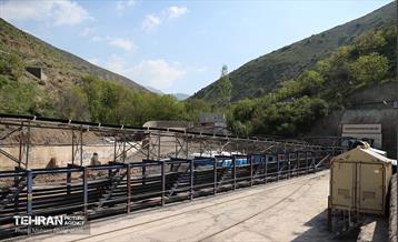 بازدید شهردار و استاندار تهران از سد لار 6