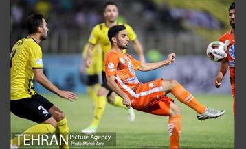 دیدار تیم های سایپا تهران و پارس جنوبی جم 11