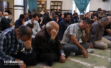 حضور شهردار تهران در مراسم ترحیم جانباز شهید محمد سرتیپی