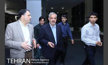 تهرانگردی احمد مسجدجامعی در منطقه یازده‎ 32