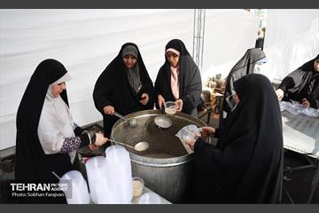 خدمت‌رسانی شهرداری تهران به نمازگزاران عید فطر در مصلی تهران 27