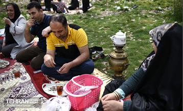 روز طبیعت در اراضى عباس آباد 24