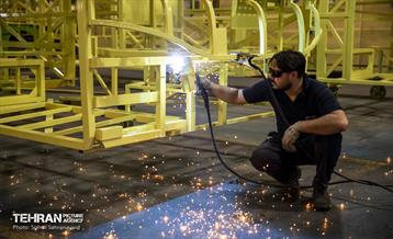 بازدید شهردار تهران از کارخانه خودروسازی «عقاب افشان» 37