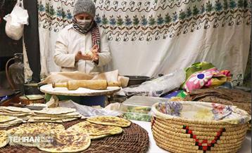 گذر یلدایی با حضور بانوان کارآفرین منطقه9