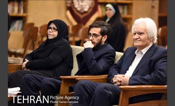 سی و پنجمین مراسم «شب شاعر»‎ 8