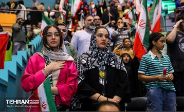 مراسم تجلیل از کشتی‌گیران قهرمان جهان (جشنی برای ایران) 11