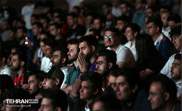 تماشای فینال لیگ قهرمانان اروپا در باغ کتاب 7