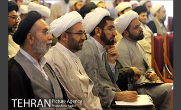 چهاردهمین همایش علمی کاربردی ائمه جماعات شهرداری تهران 10