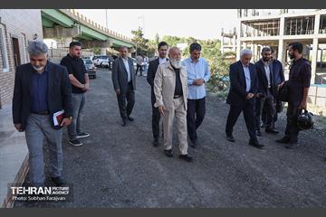 جلسه انتخاب معماری پروژه حیاط تهران 42