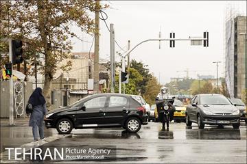 ترافیک تهران در یک روز بارانی 2