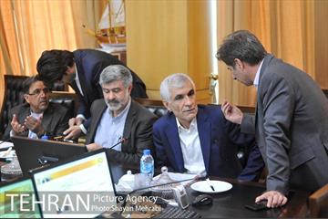 جلسه کمیسون عمران مجلس شورای اسلامی با حضور شهردار تهران 6