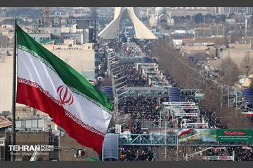 راهپیمایی ۲۲ بهمن در تهران - 3 55