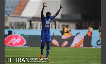 دیدار تیم های استقلال تهران و نفت آبادان  6