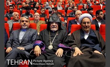 نشست شهردار تهران با رهبران ادیان توحیدی و جمعی از چهره های برجسته اقلیت دینی‎ 45