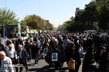 در حاشیه نماز جمعه تهران به امامت رهبر انقلاب 30