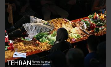 نمایش نمی تونیم راجع بهش حرف بزنیم‎ 19