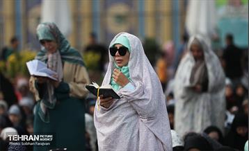 دعای روز عرفه در امامزاده صالح (ع) 25