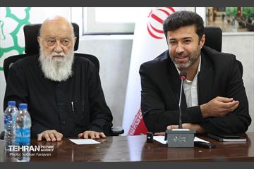 جلسه انتخاب معماری پروژه حیاط تهران 6
