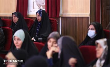 آیین رونمایی از کتاب «ایرانی بودن افتخار دارد» 15