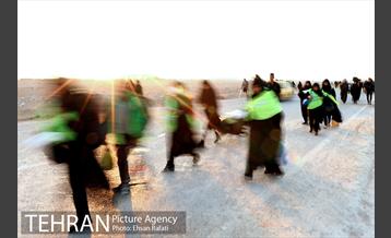 پیاده روی زائران به سمت کربلا از مرز شلمچه 14