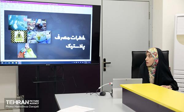 دومین روز داوری محصولات ارائه شده به کندو 14