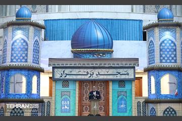 اولین همایش مسجد برقرار در حرم امام(ره) 16