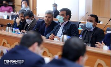 چهارمین جلسه هم اندیشی شهرداران مناطق 22 گانه 37