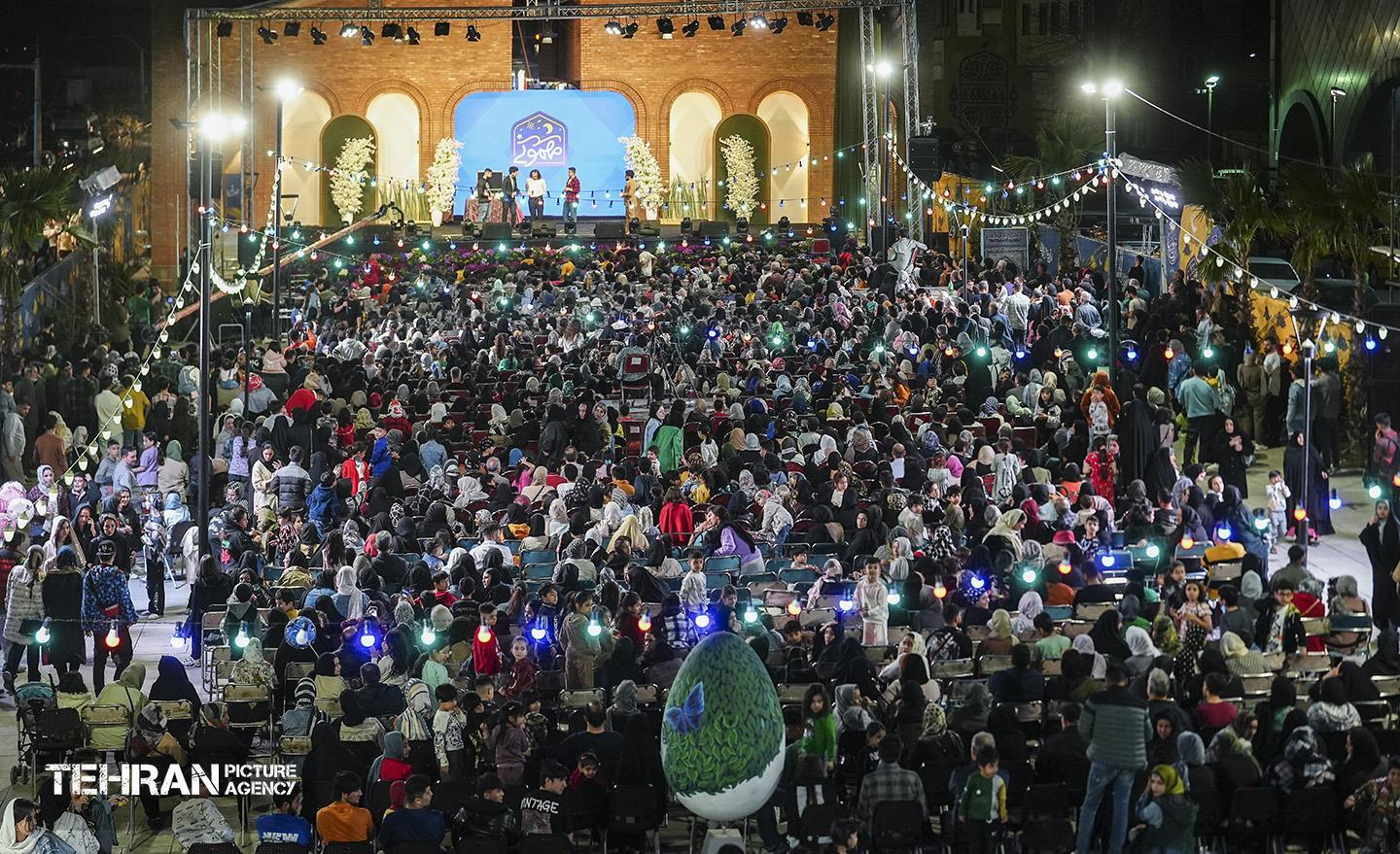 ویژه برنامه «مهمونی شهر» در باغ‌راه حضرت زهرا(س) - 6 2