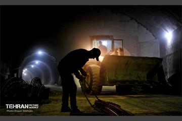 ایستگاه مترو میدان کتاب 22