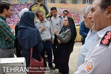 بازدید اعضای شورای اسلامی شهر از نمایشگاه آتش نشانی 8